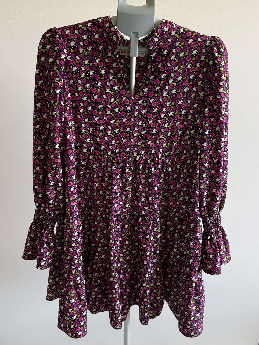 Jude Connally Floral Print 3/4 Bell Sleeves Tunic Dress Purple Black Large
